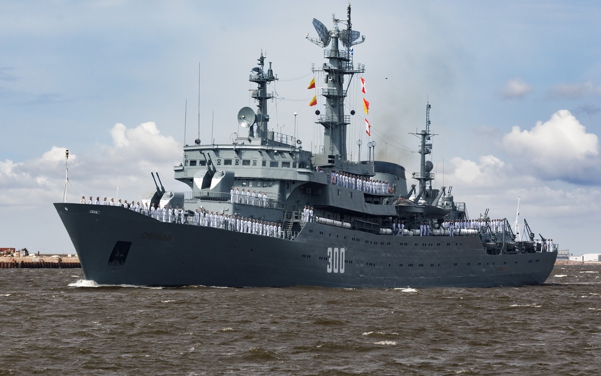 Các tàu thuộc Hạm đội Biển Baltic của Nga bắt đầu cập cảng La Habana của Cuba
